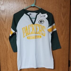 Greenbay Packers NFL Team Apparel Women's Green and White Tee S number 1738